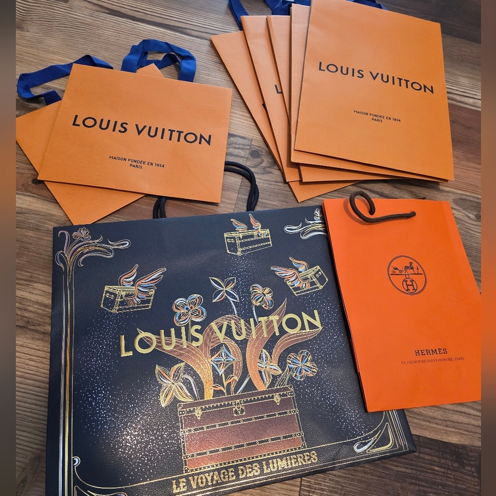 Louis Vuitton Shopping Bags